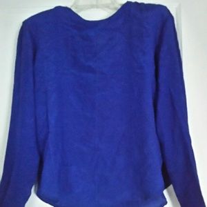 Jonathan Martin Blue SilkbBlouse Size Large